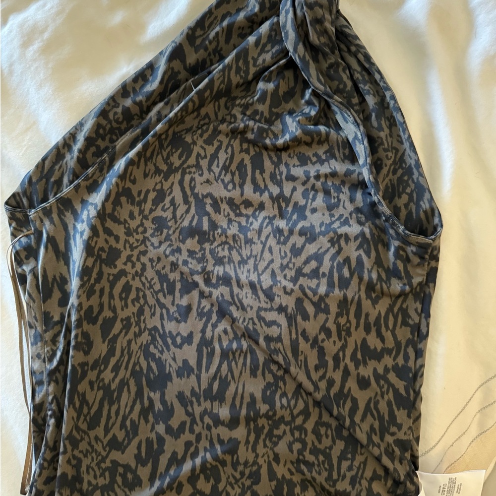 Leopard Print Sleeveless Top